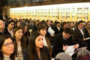 Clase Ejecutiva UC graduó a alumnos de Walmart de sus programas de diplomado online.